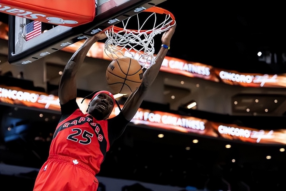 从凯尔特人, 克里斯, nia的消 从凯尔特人, 克里斯, nia的消