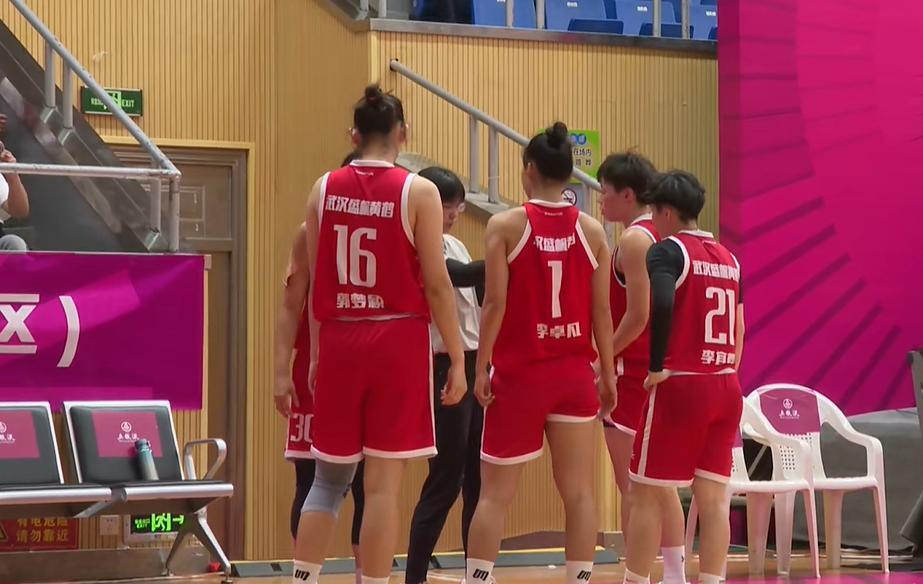 北京女篮此