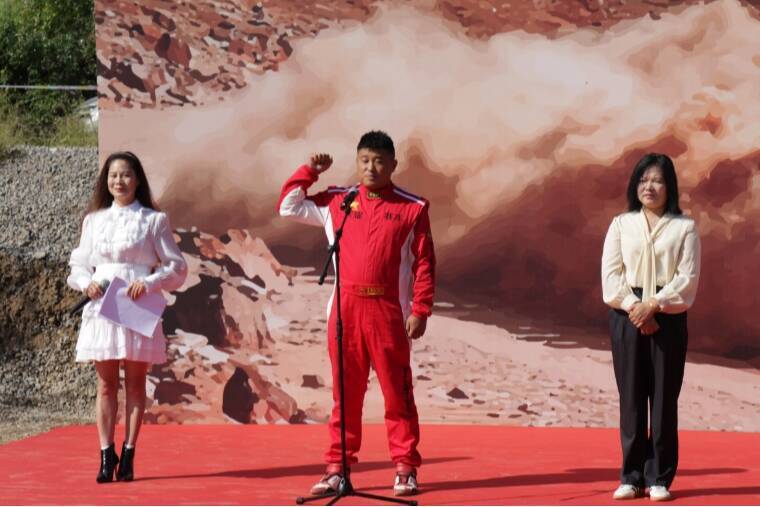 刘雅, 长清泉动 刘雅, 长清泉动